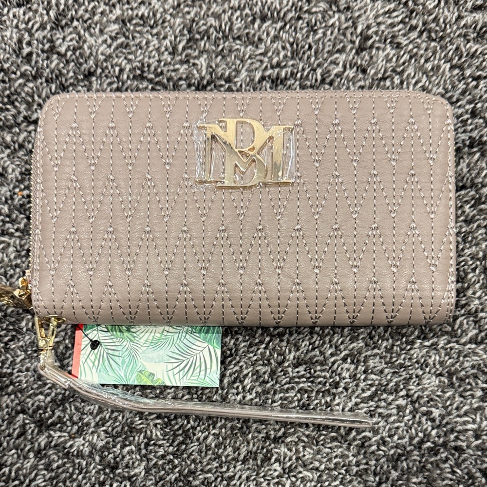 Badgley Mischka Taupe Quilted Wallet